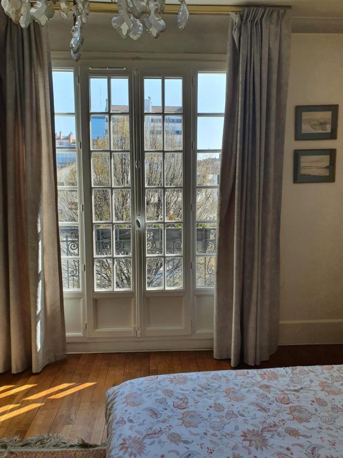 La Romantique París Exterior foto
